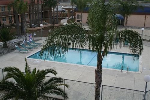Budget 2* San Bernardino